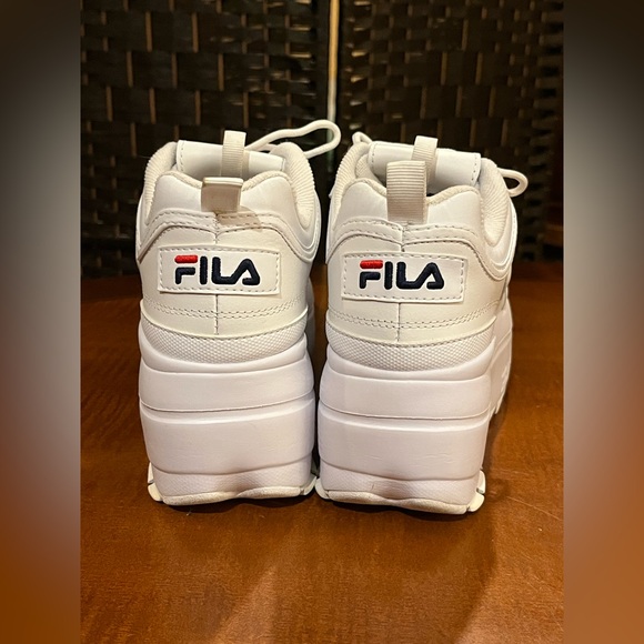 Fila Disruptor II Premium Wedge sneakers. Chunky sole. White w/ blue & red. 8.5 - Picture 6 of 12